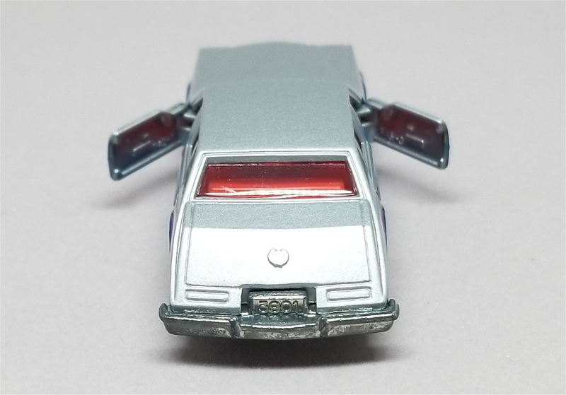 Illustration for article titled Radcast 2018: Tomica Cadillac Seville